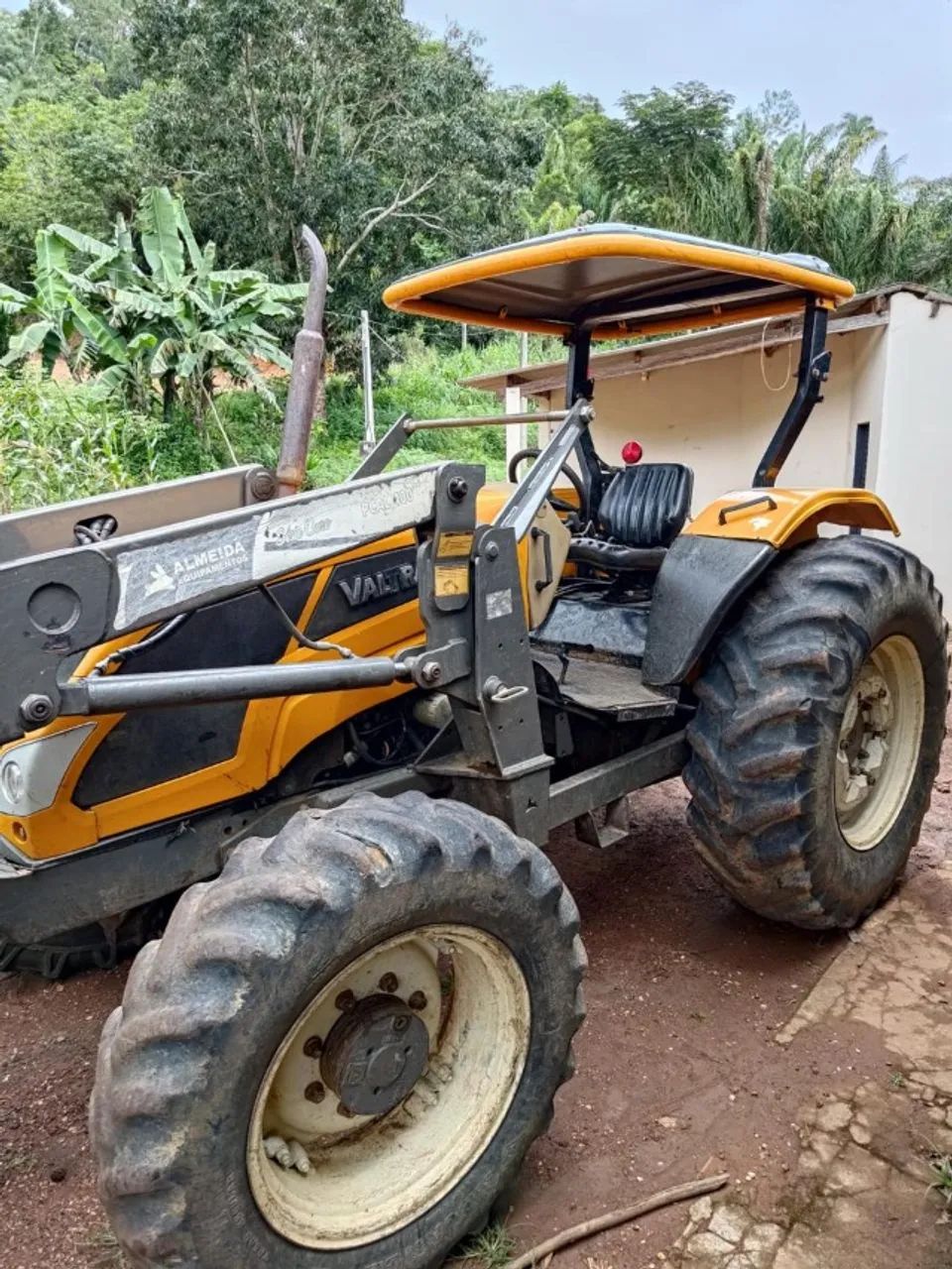 TRATOR VALTRA A750 + LAMINA + ROÇADEIRA - Foto 3