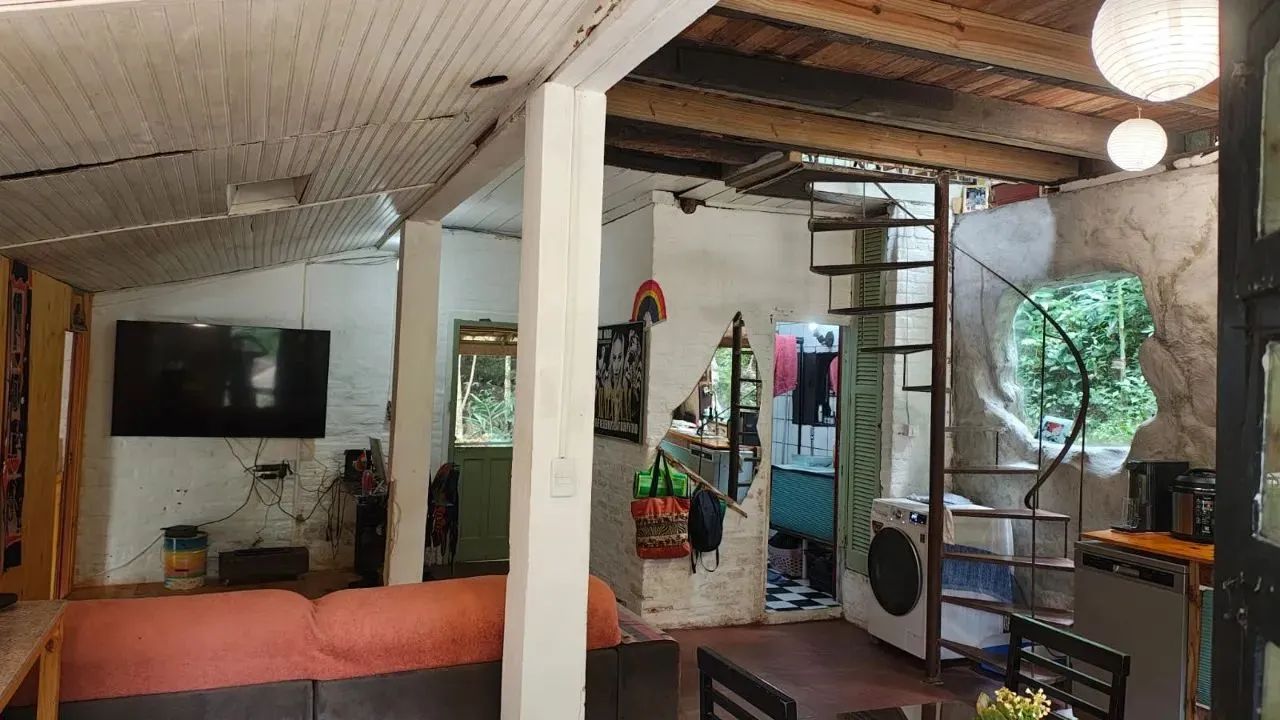 Casa de 3 dormitórios na Lagoa da Conceição - Foto 2
