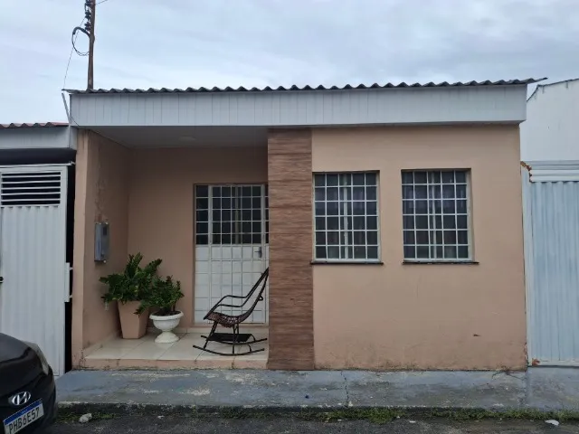 Casa em residencial fechado