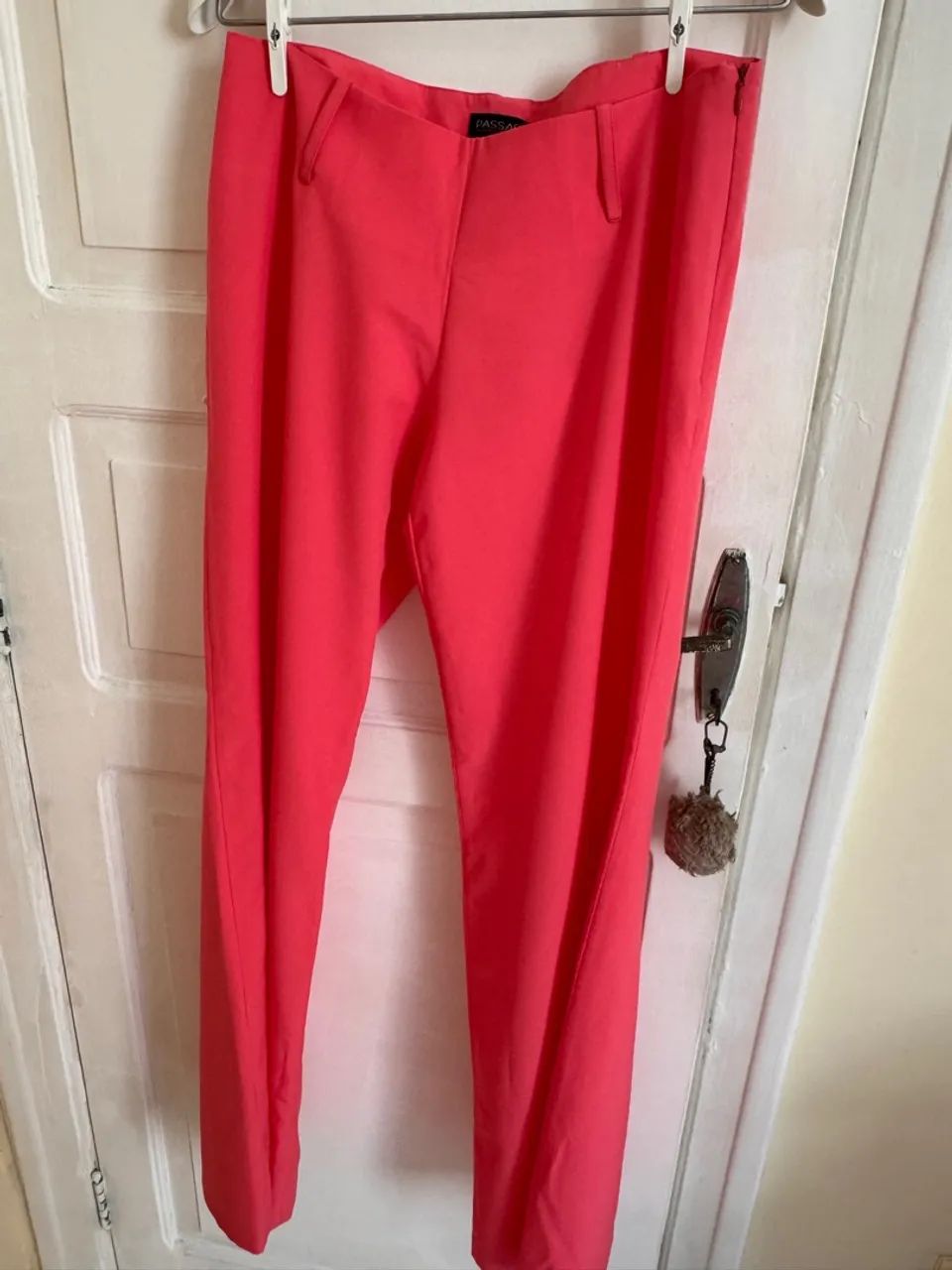 Lindo conjunto de blazer e calça rosas seminovos!  - Foto 3