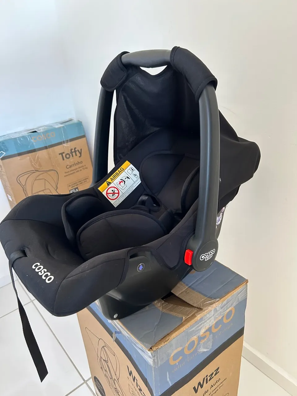 Bebê conforto Cosco Wizz