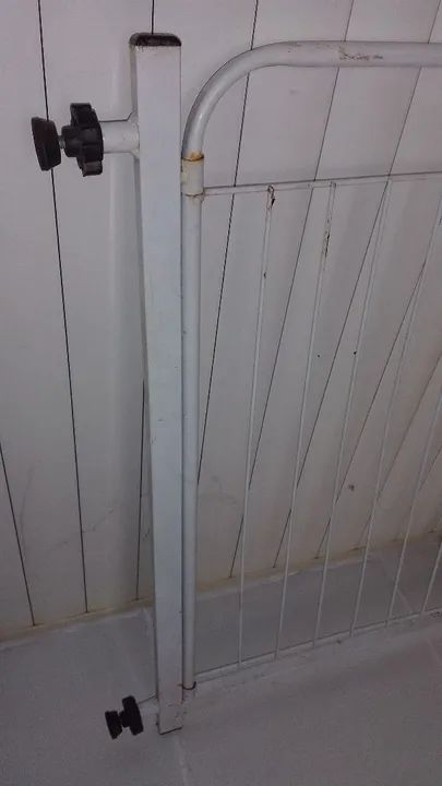 Vendo grade de porta pet  - Foto 2