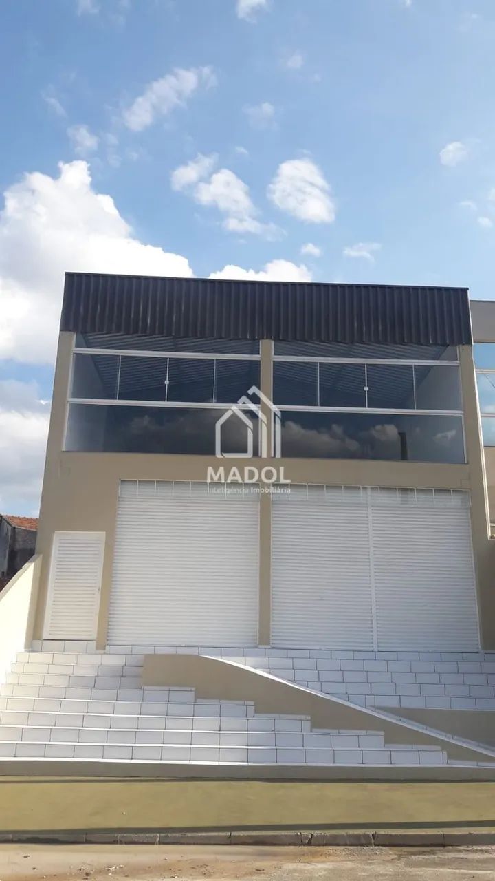 BARRACÃO - OFICINAS