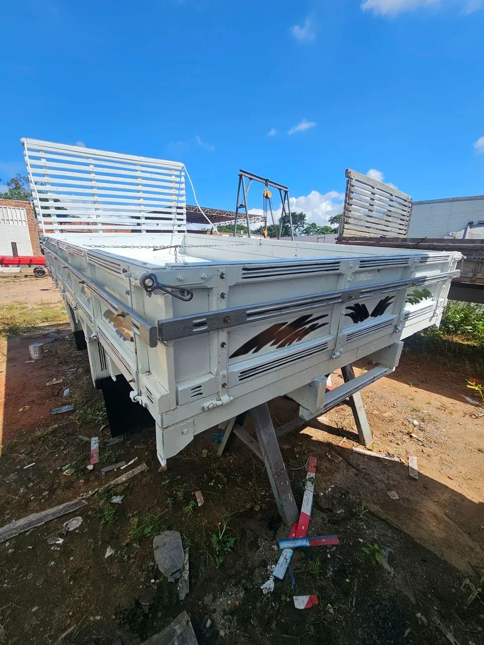 Carroceria 4,50m extra com borrachão  - Foto 3