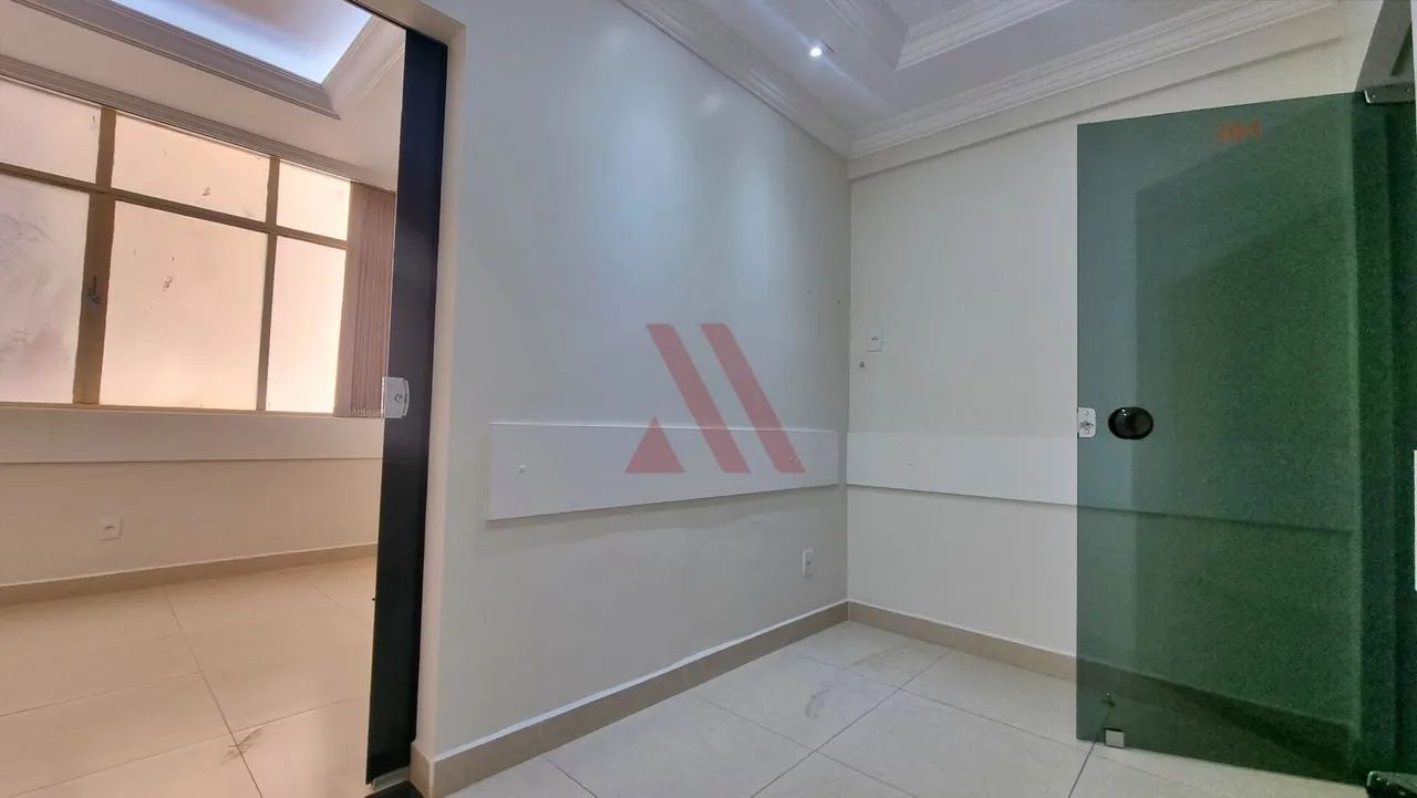 Sala comercial na Praça Bandeirantes, setor Central! - Foto 3