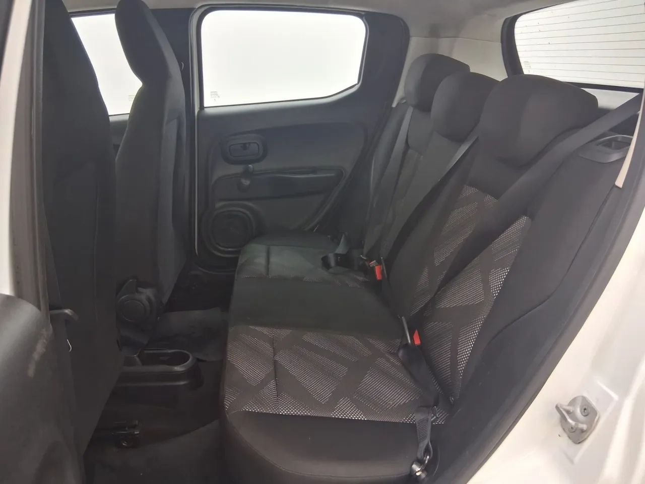 Fiat Mobi LIKE 1.0 Fire Flex 5p., foto 17 de 18
