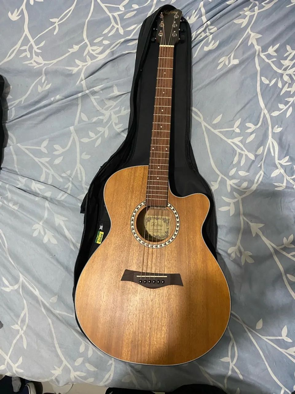 Vendo violão novinho