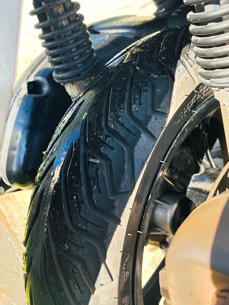    Yamaha NMAX 160 - Muito Nova, Completa e Revisada - Foto 4