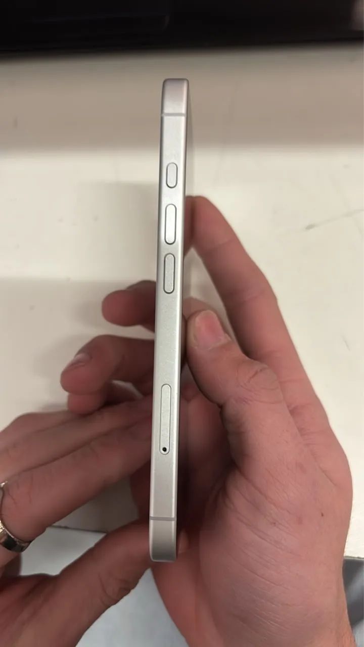 Iphone 16 - Foto 2