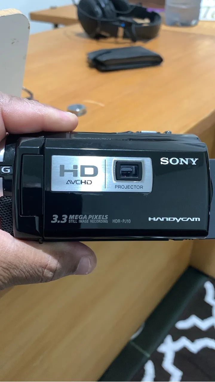 Filmadora Sony Handycam HDR-PJ10 HD com Projetor Integrado - Perfeito estado  - Foto 3