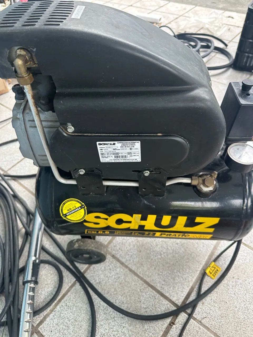 Compresso de ar 220
