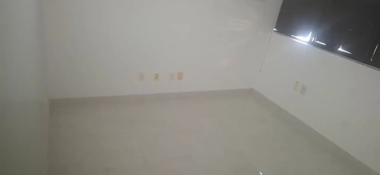 Sala com 28 metros em Caminho das Árvores, com divisoras e Split - Foto 3