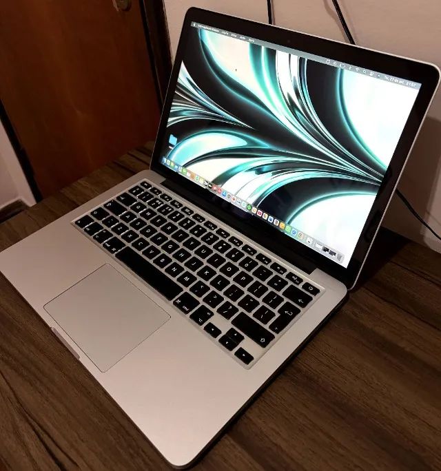 MacBook Pro 13" (2015) USADO - Foto 3