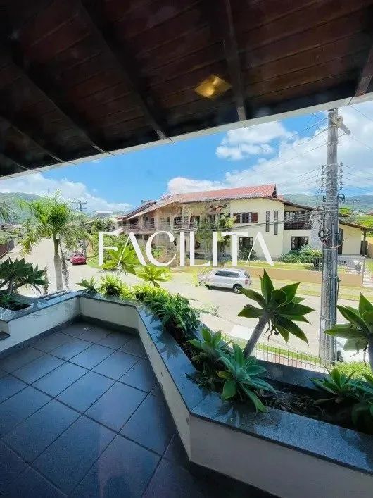 Casa com 5 quartos no bairro Córrego Grande, Florianópolis - Foto 2