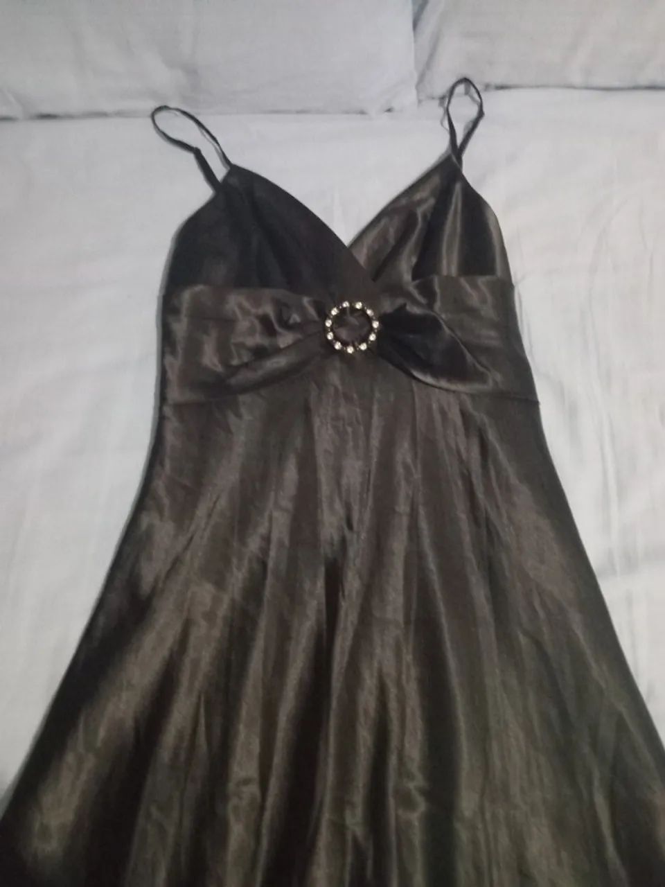 Vestido de cetim longo  - Foto 2