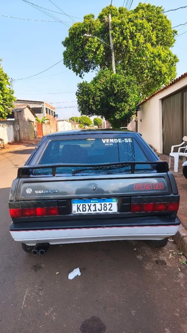 Volkswagen Gol Geração I GTS 1.8 8V Álcool Mec. 2P 1989