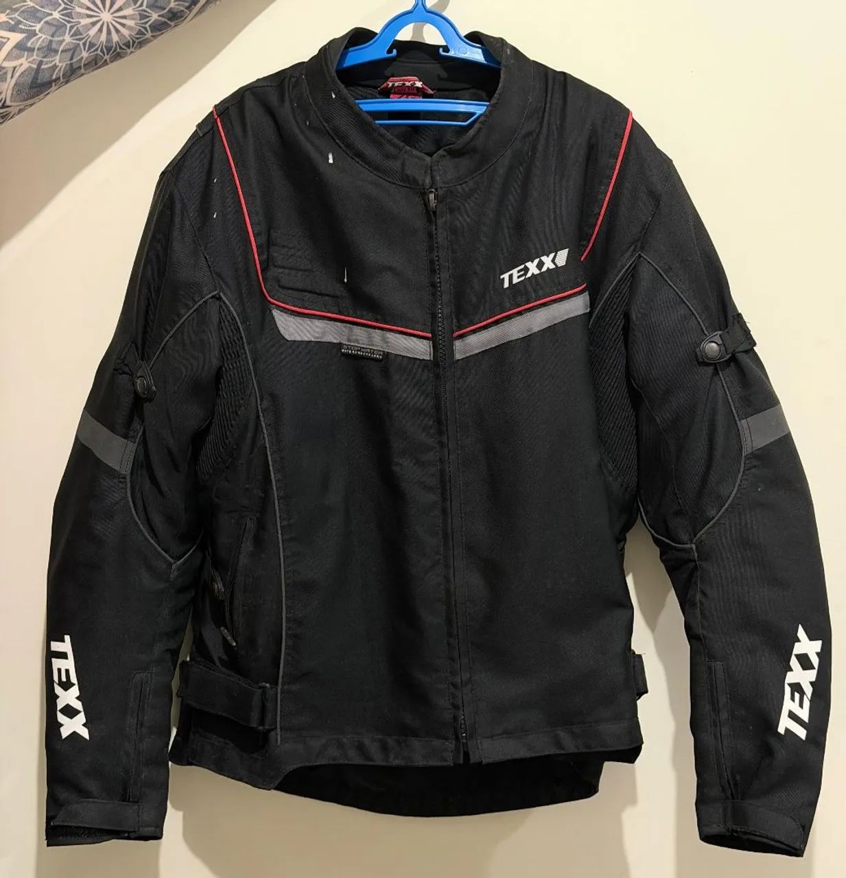 Jaqueta para moto TEXX com proteções.