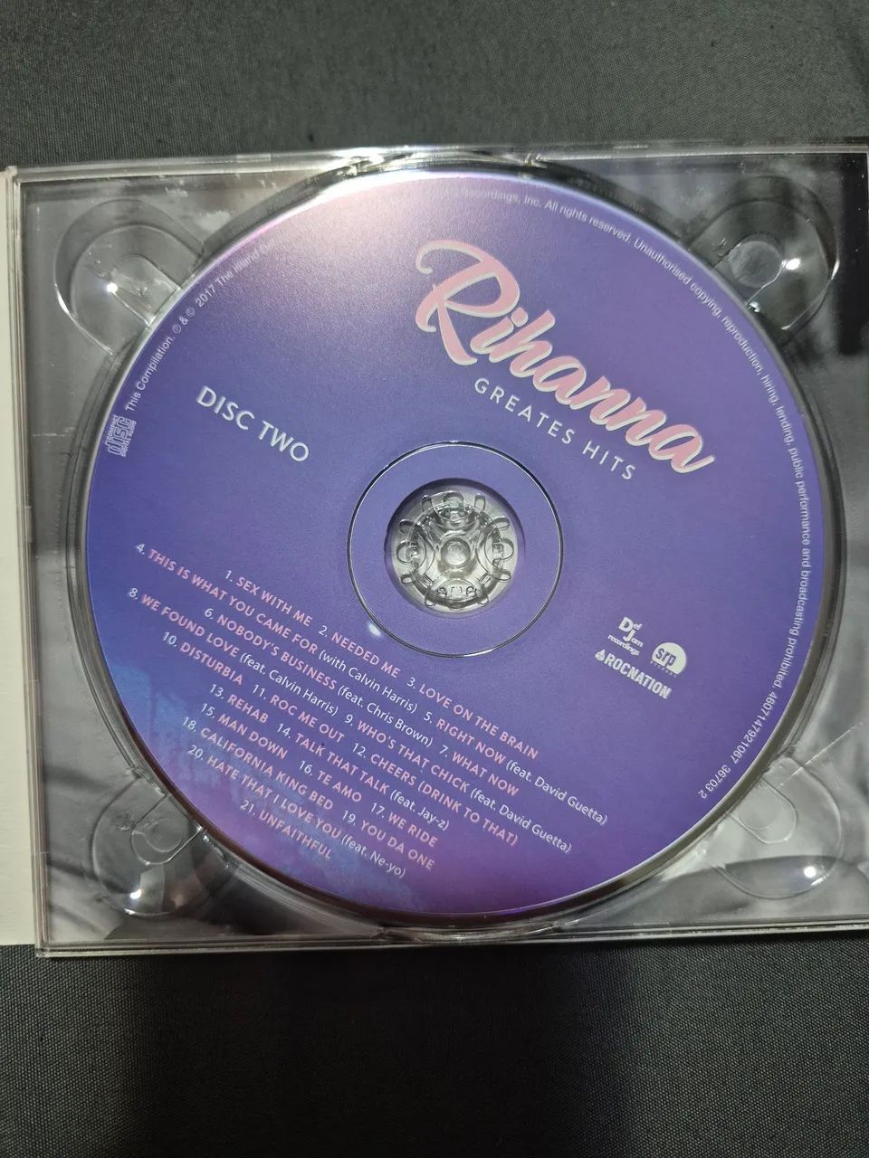 CD Rihanna Greatest Hits - Foto 5