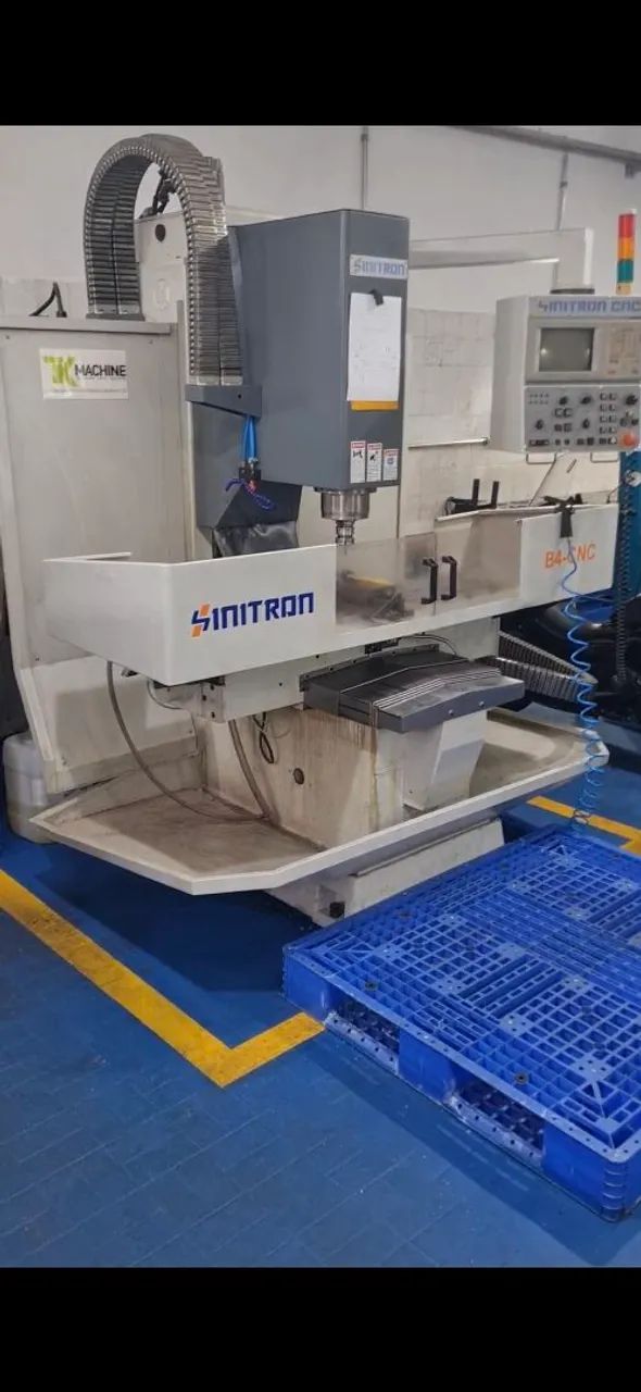 Fresadora cnc sinitron b4 - Foto 2