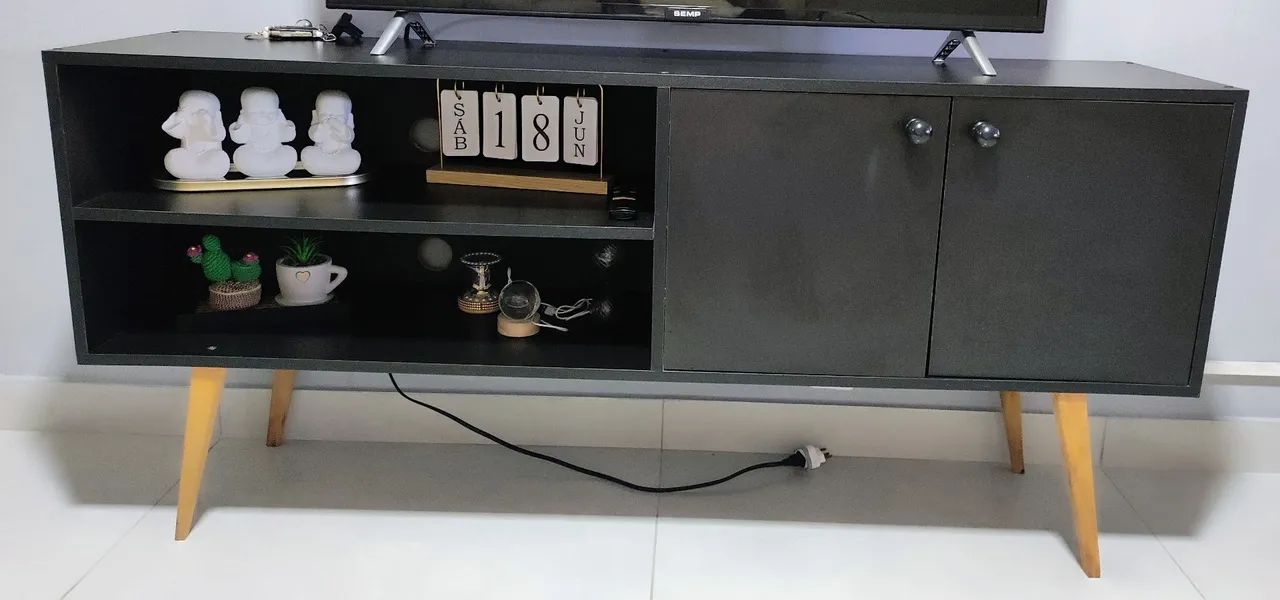 Rack para TV - Moderno e Espaçoso...