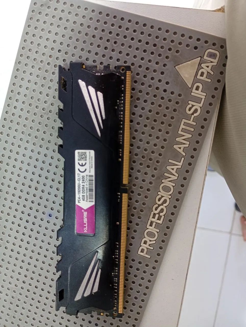 Memória Ram tenho 1 de 8GB 2 de 4GB  - Foto 5