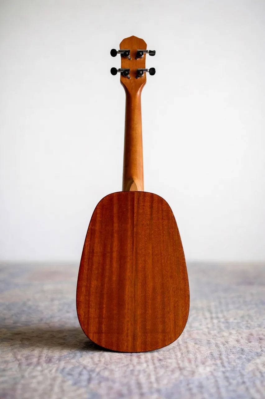 Ukulele Kalani KAL-330CP - Ótimo estado  - Foto 2