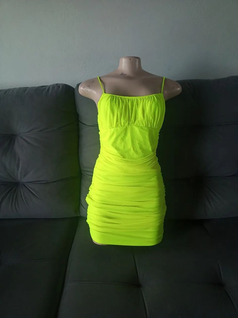 Vestido tubinho drapeado