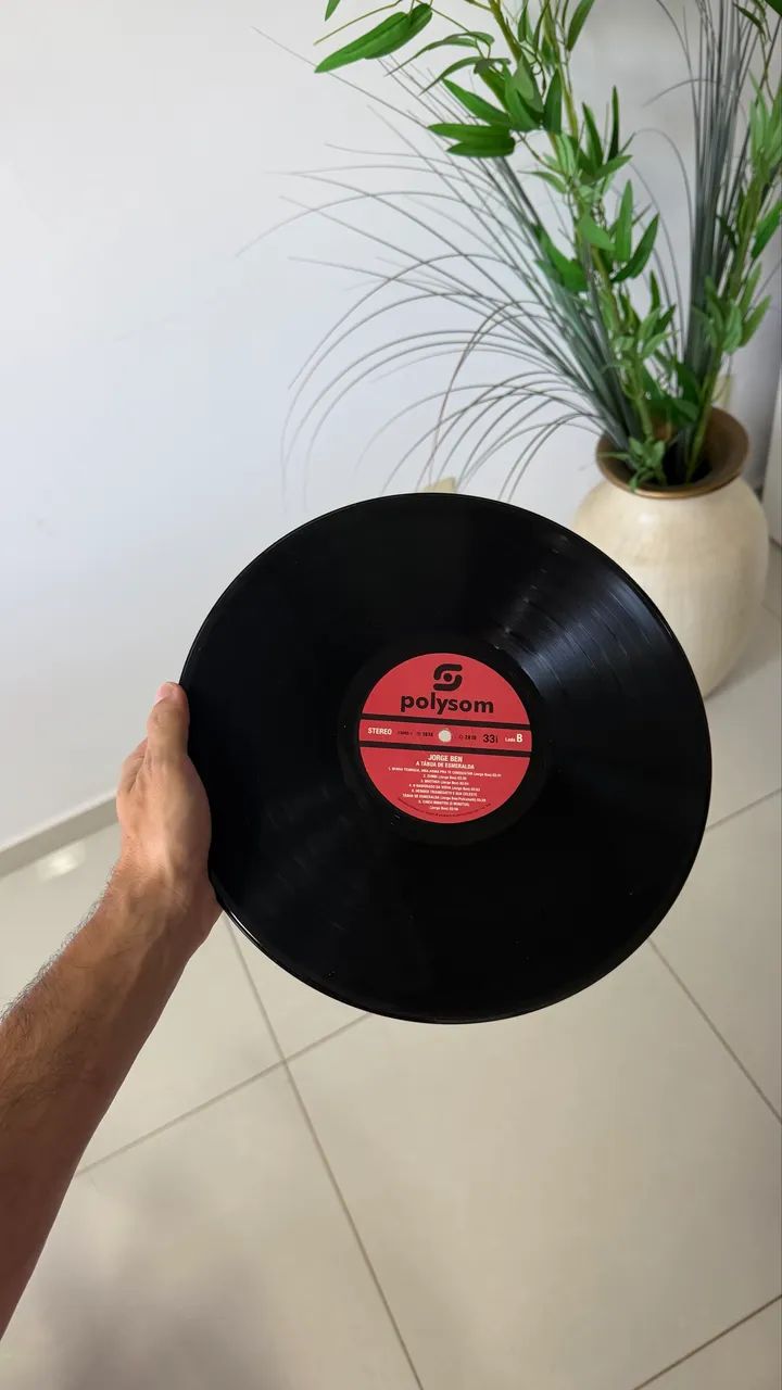 Disco de vinil LP Jorge Ben - Tábua de Esmeralda - Polysom - Foto 4