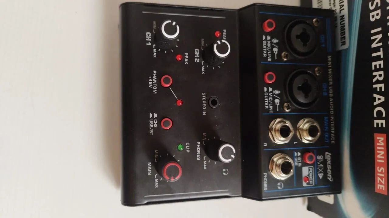 INTERFACE DE SOM PROFISSIONAL COMPACT ÁUDIO MIXER USB INTERFACE DAR LEXSEN GO MIX2 