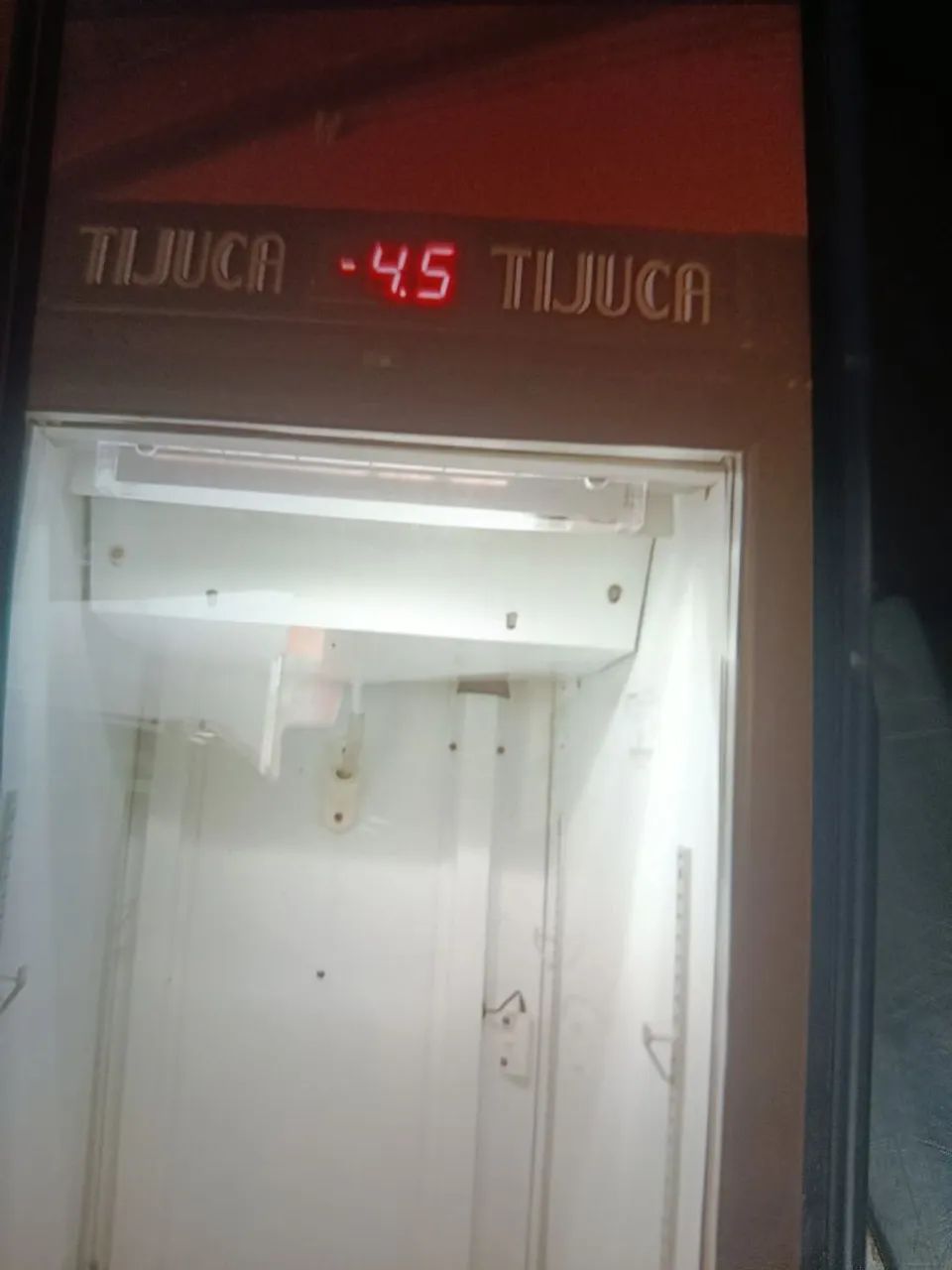 Cervejeira semi-nova zap * - Foto 5