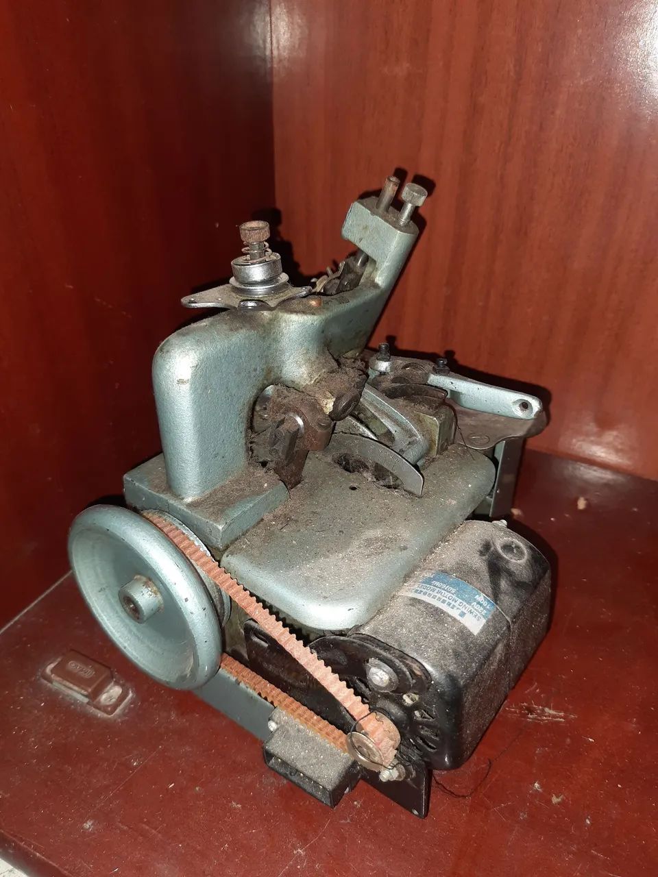 Maquina overloque - Foto 3