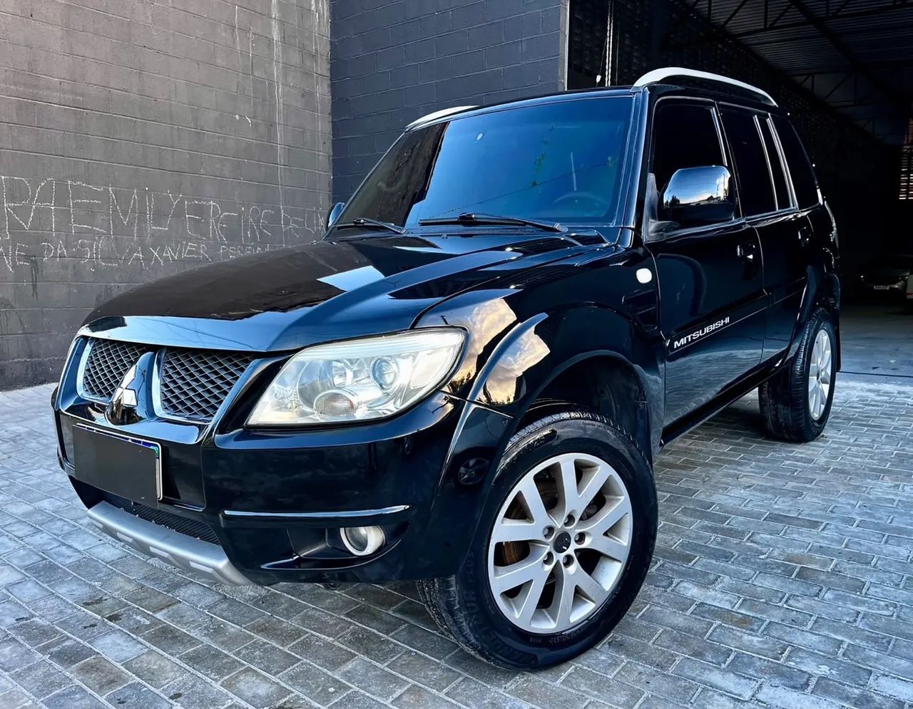 Mitsubishi Pajero Pajero TR4 2.0/ 2.0 Flex 16V 4x4 Mec. 2010