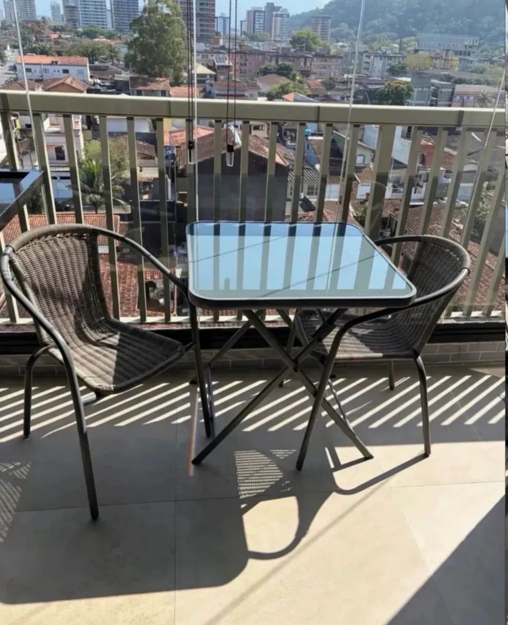 Conjunto Mesa e cadeiras (Área Externa)