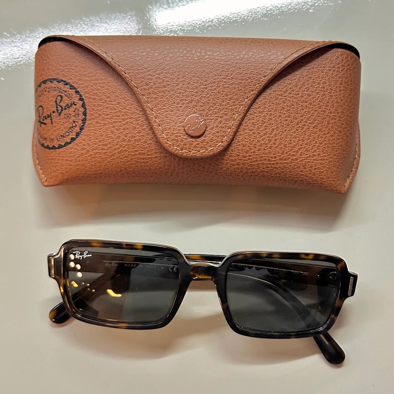 Oculos Ray Ban ORIGINAL NOVINHO - Foto 2