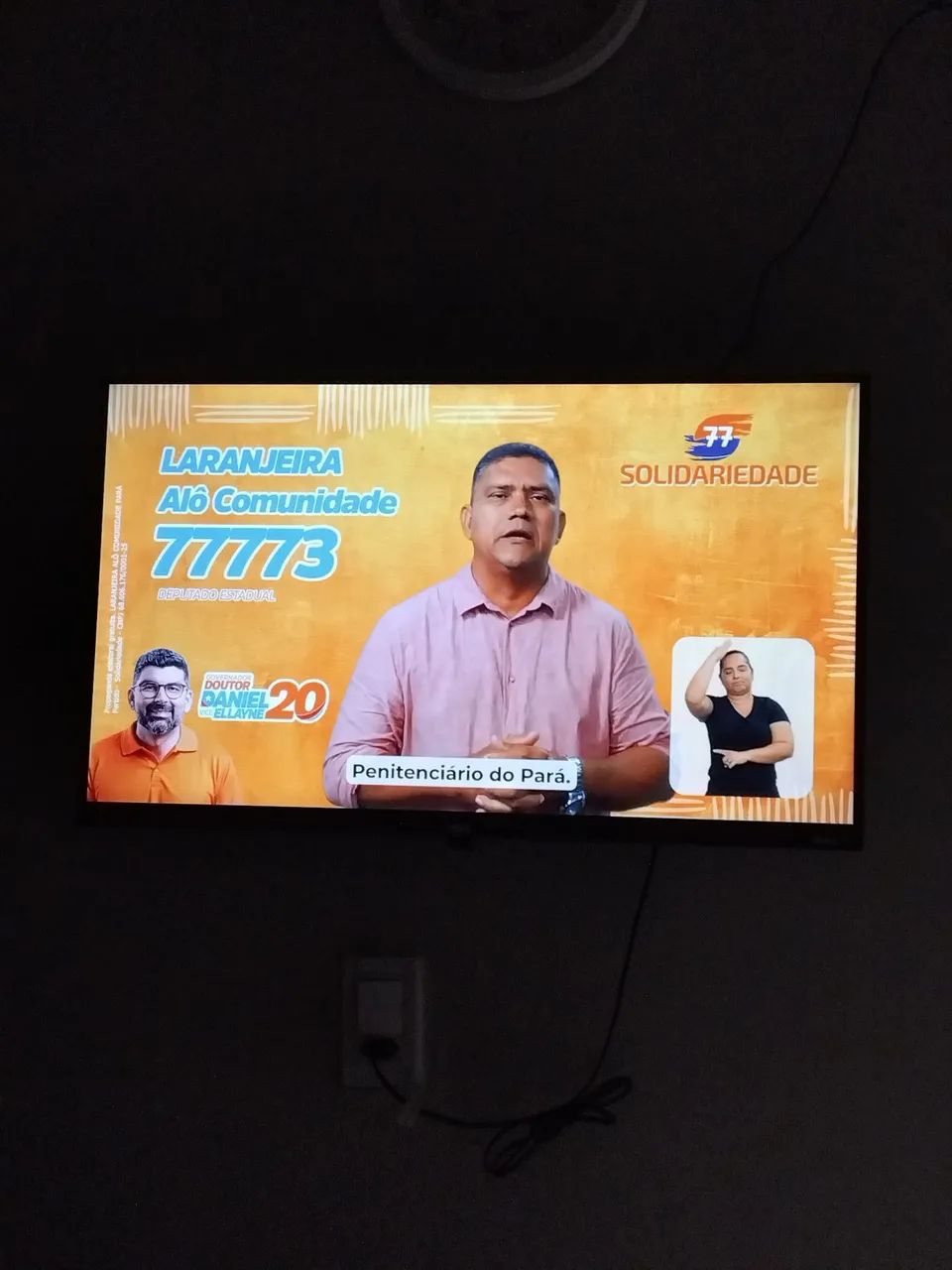 Vende-se TV 