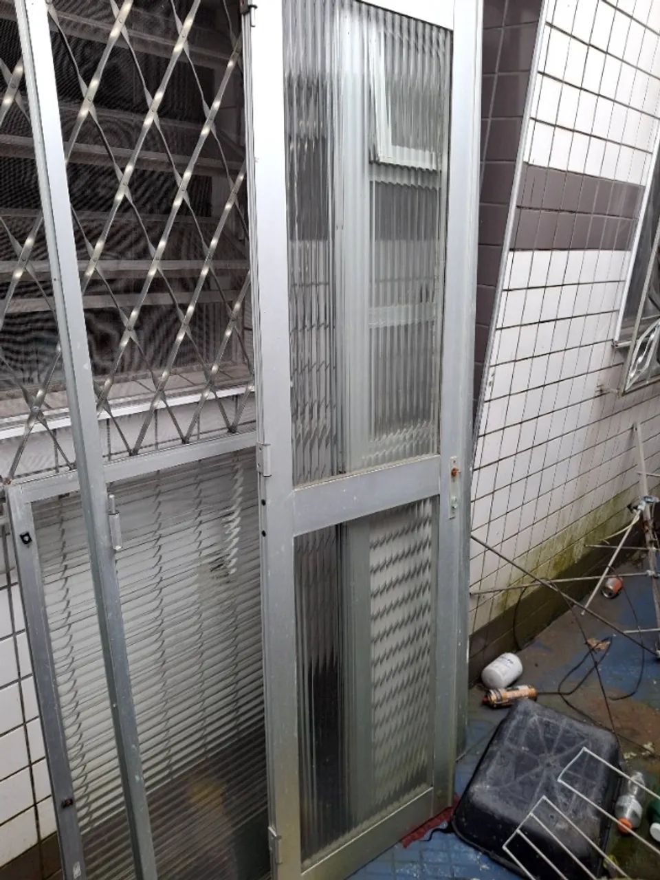 Porta de entrada de aluminio. - Foto 4