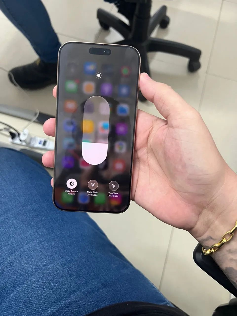 iPhone 16 pro Max  - Foto 4