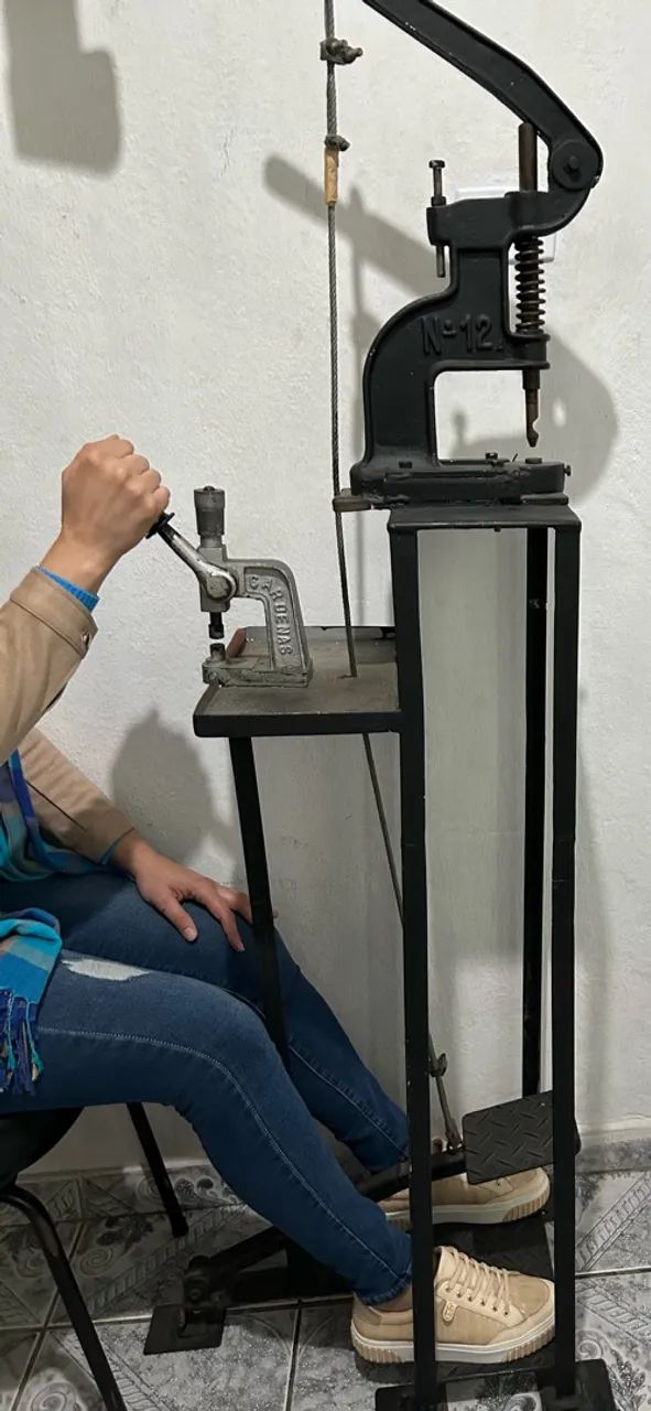 Máquina de ilhós  - Foto 5