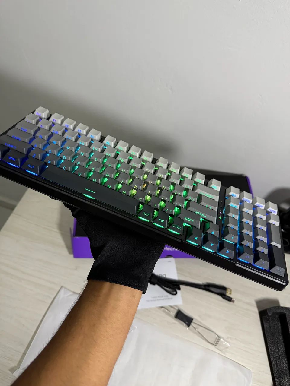 TECLADO FURYCUBE K99 PRO TRI MODE - Foto 2