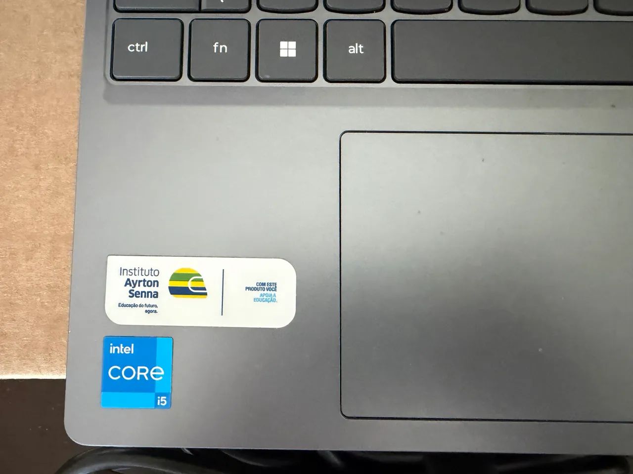 NOTEBOOK LENOVO I5 - Foto 2