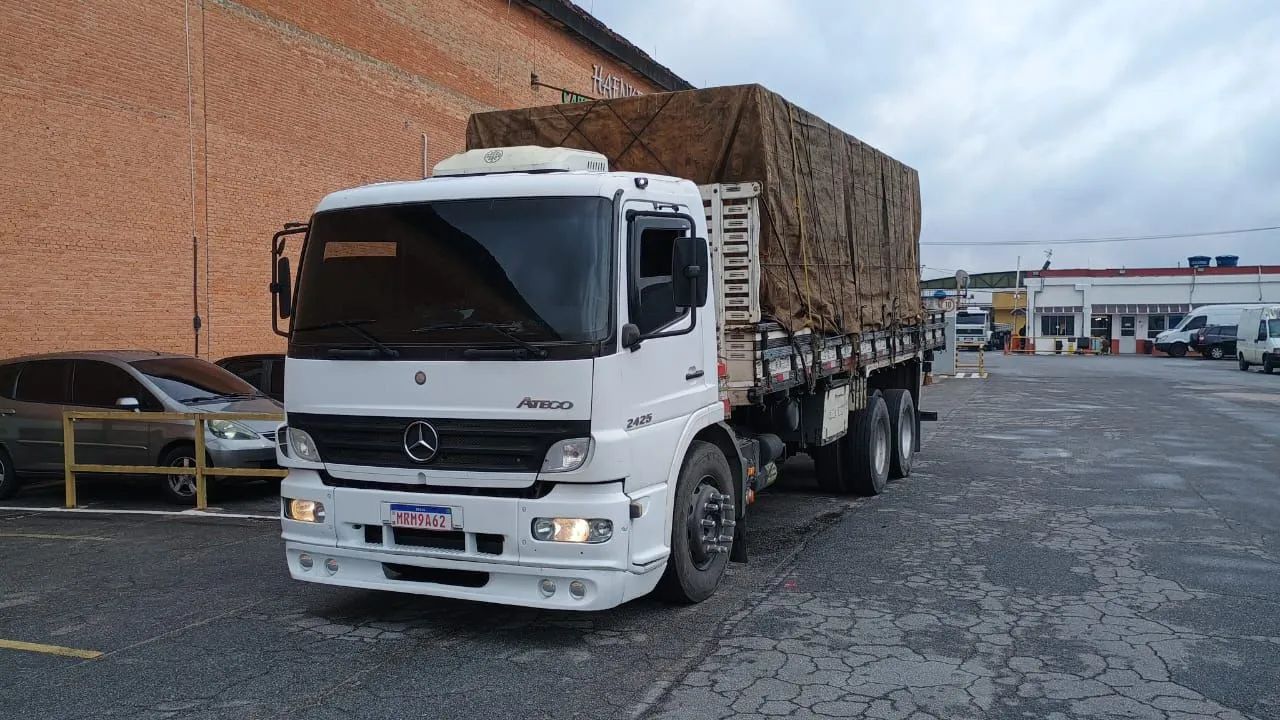  Vendo MB atego 2425
