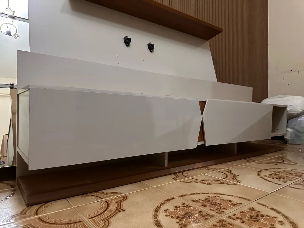 Lindo rack  com painel bem moderno  - Foto 2