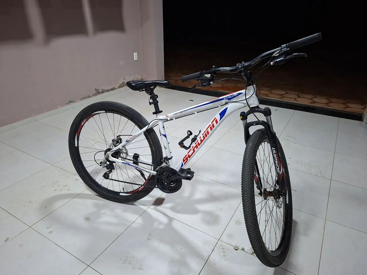 Bicicleta Aro 29 MTB Schwinn Eagle