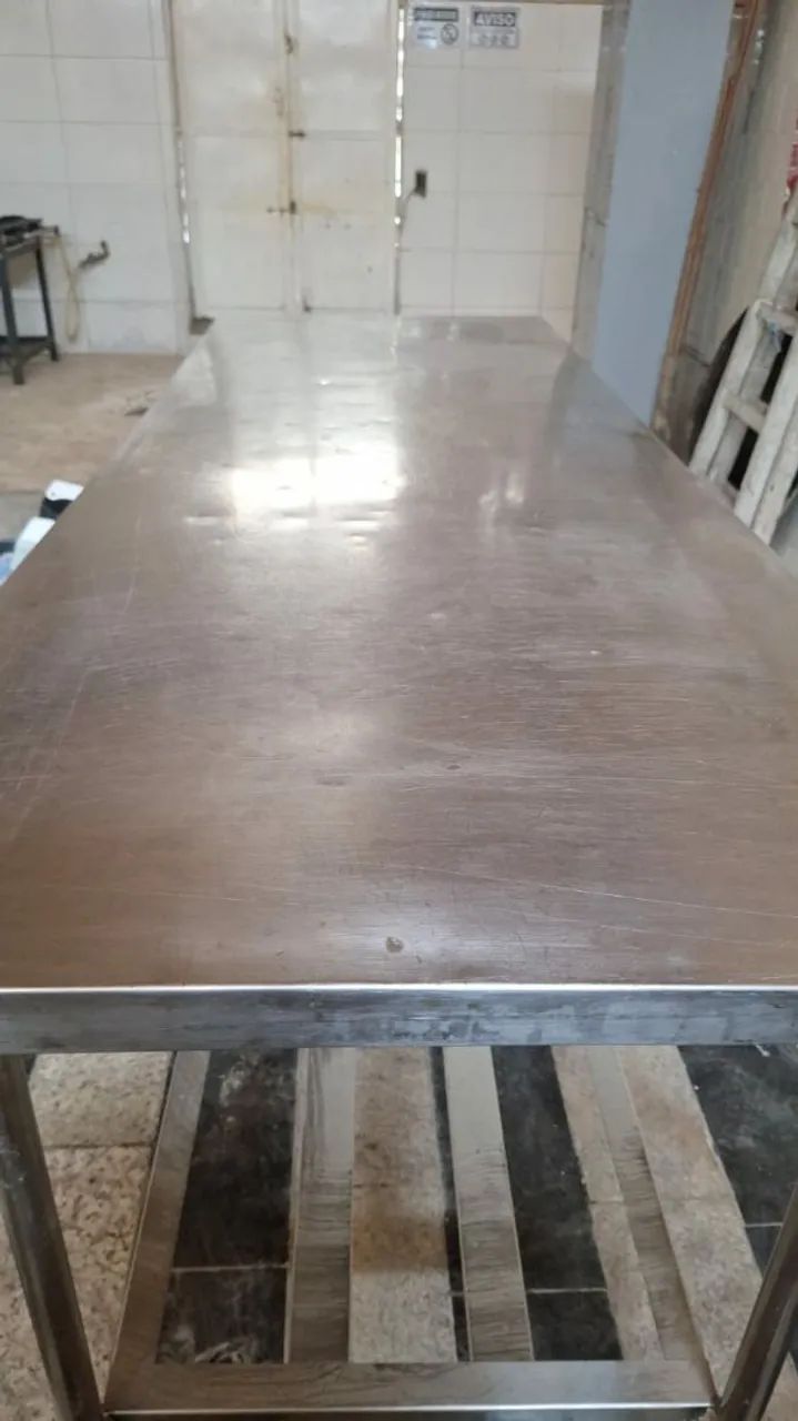 Mesa com Gradil Inox  - Foto 3