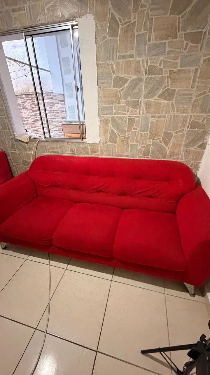 Sofá Vermelho 3 lugares  - Foto 3