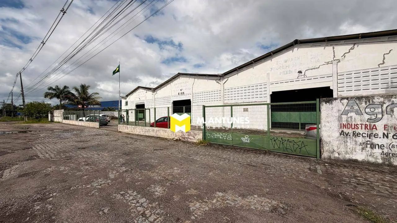 Alugue Galpão com 60m de frente na Av. Recife, com 1.122m² + área externa - Foto 2