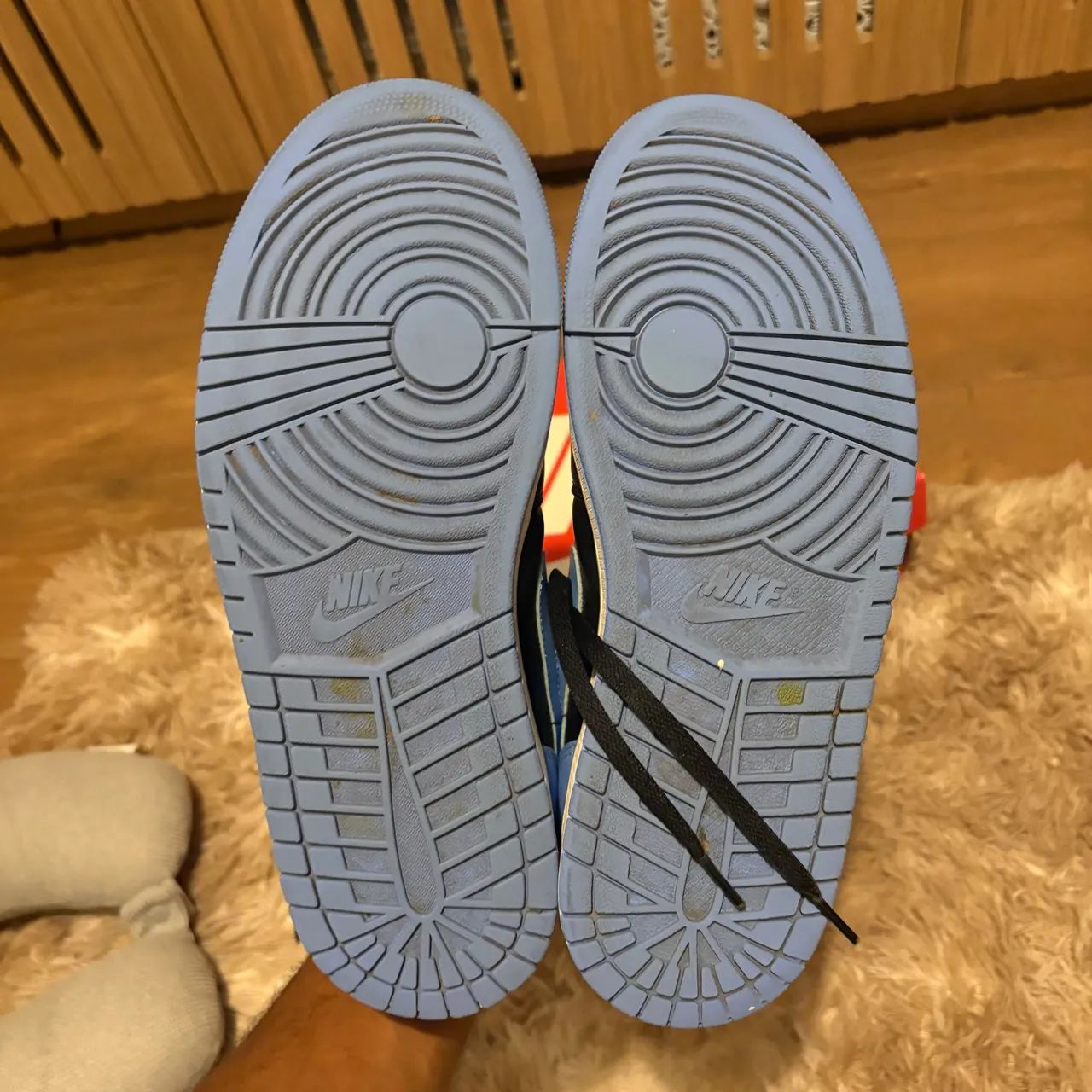 Nike Air Jordan 1 Low original tamanho 43 - Foto 2