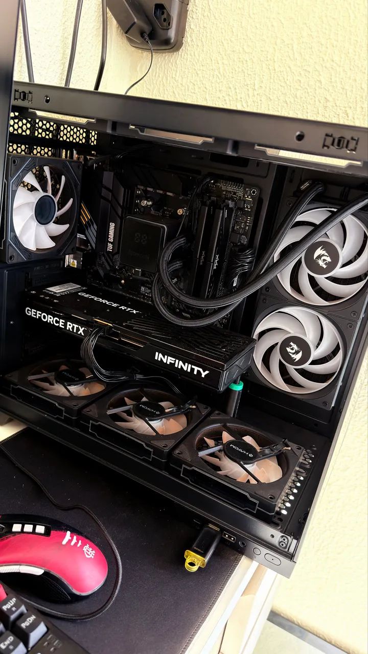 PC Gamer RTX 5060