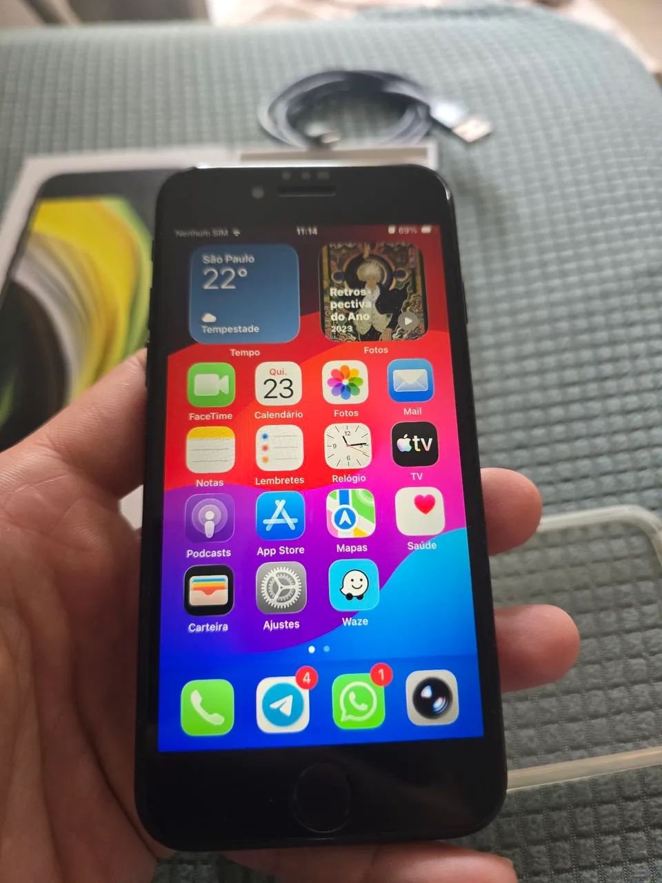 Iphone SE 2 gen 64gb completo - Foto 2