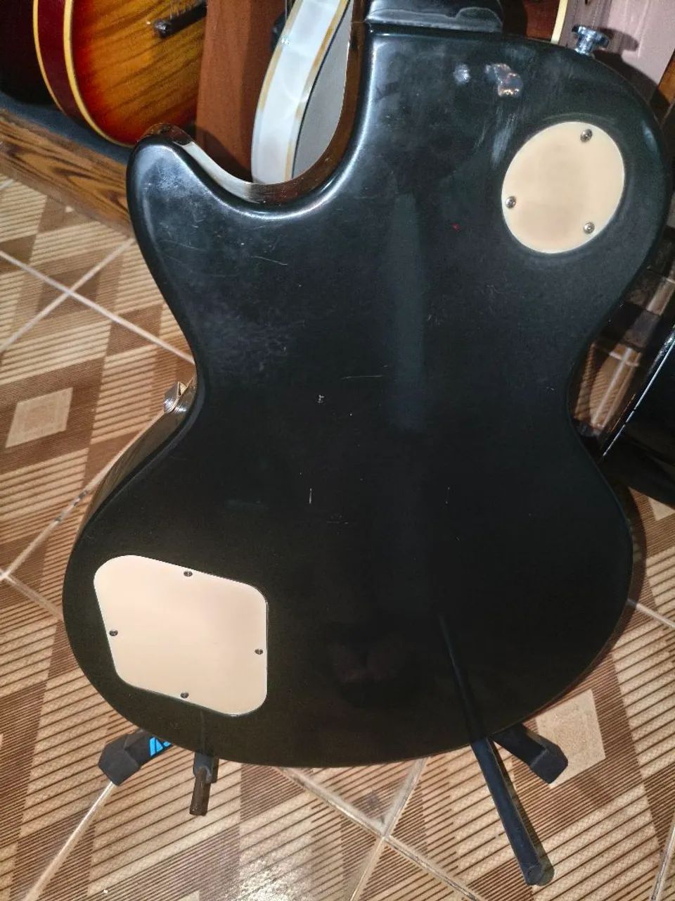Gibson chinesa  - Foto 2